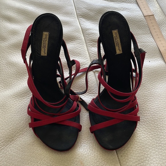 Red Dolce and Gabbana Heels Size 39.5 - Picture 4 of 14